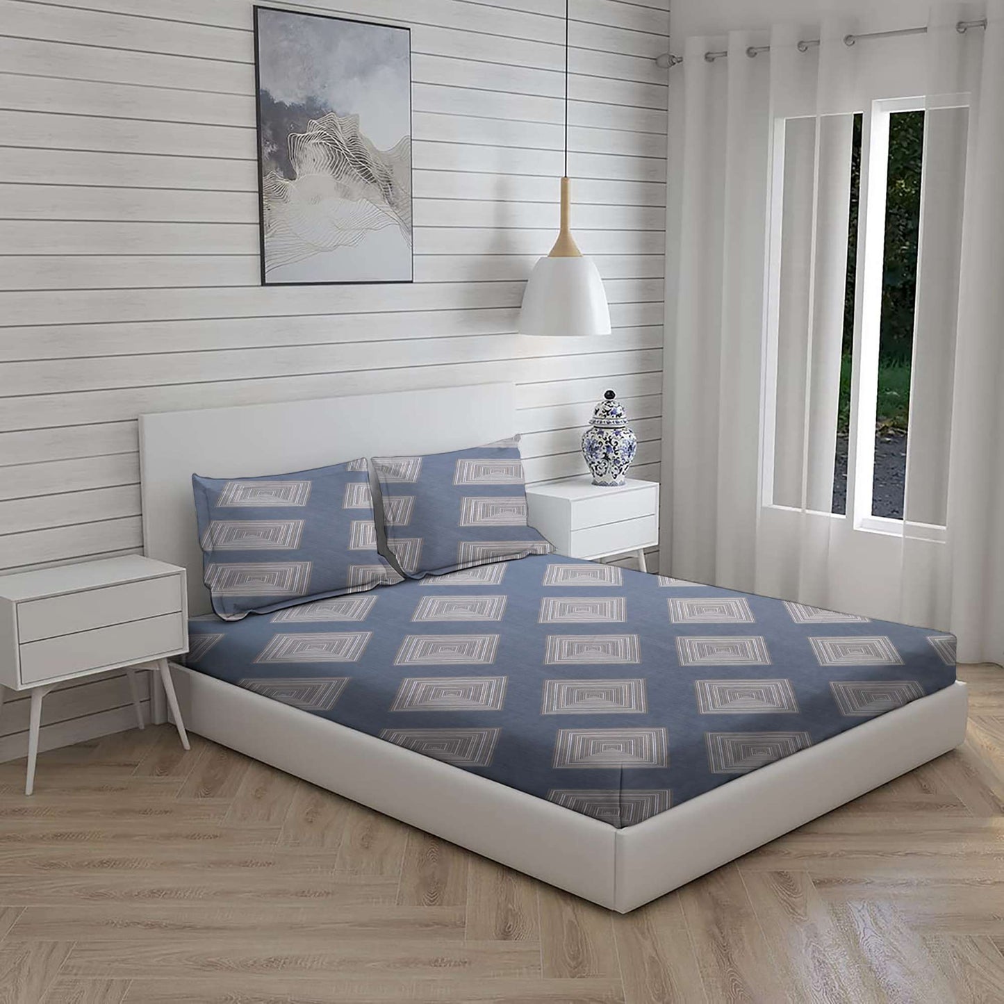 Square Shape Double Bed Set with Bedsheet and 2 Pillow Covers