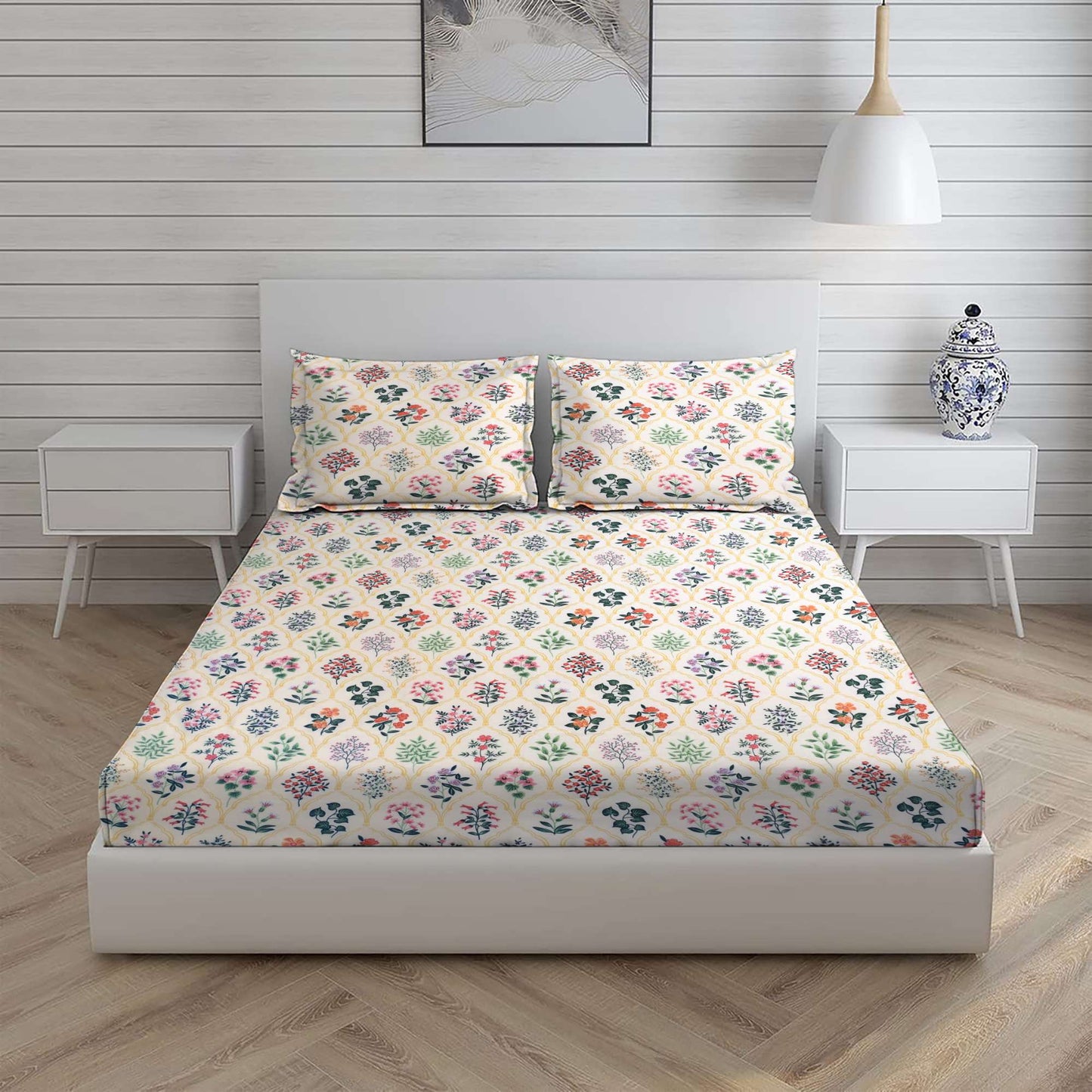 Floral Design Double Bed Set with Bedsheet and 2 Pillow Covers